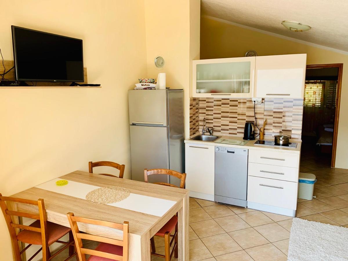 Vila Verica Donji Stoliv Esterno foto