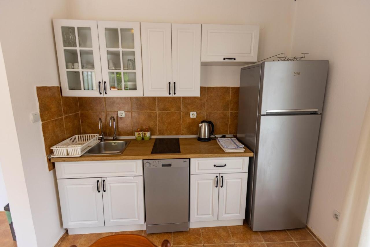 Vila Verica Donji Stoliv Esterno foto