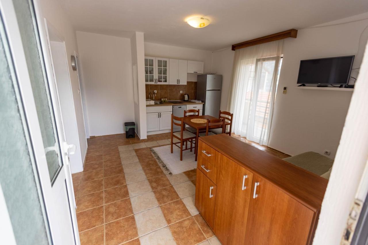 Vila Verica Donji Stoliv Esterno foto
