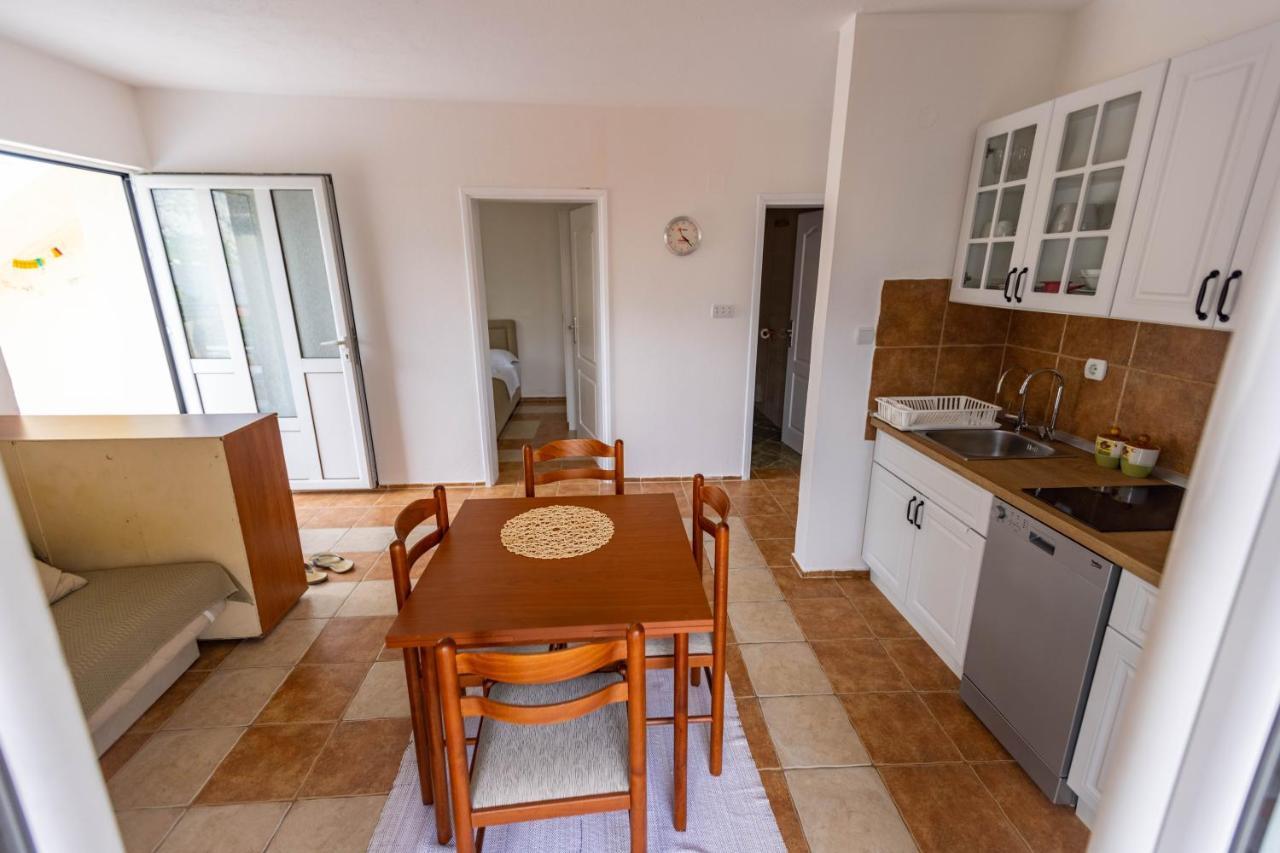 Vila Verica Donji Stoliv Esterno foto